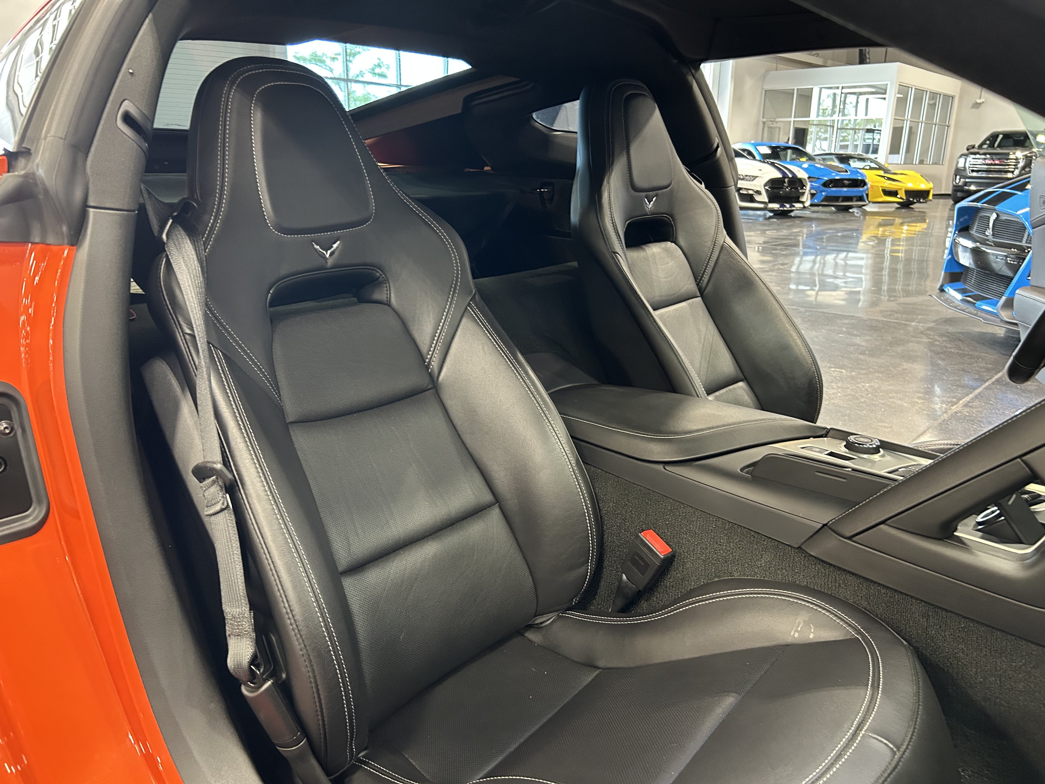Used 2019 Chevrolet Corvette Z06 RWD image 16