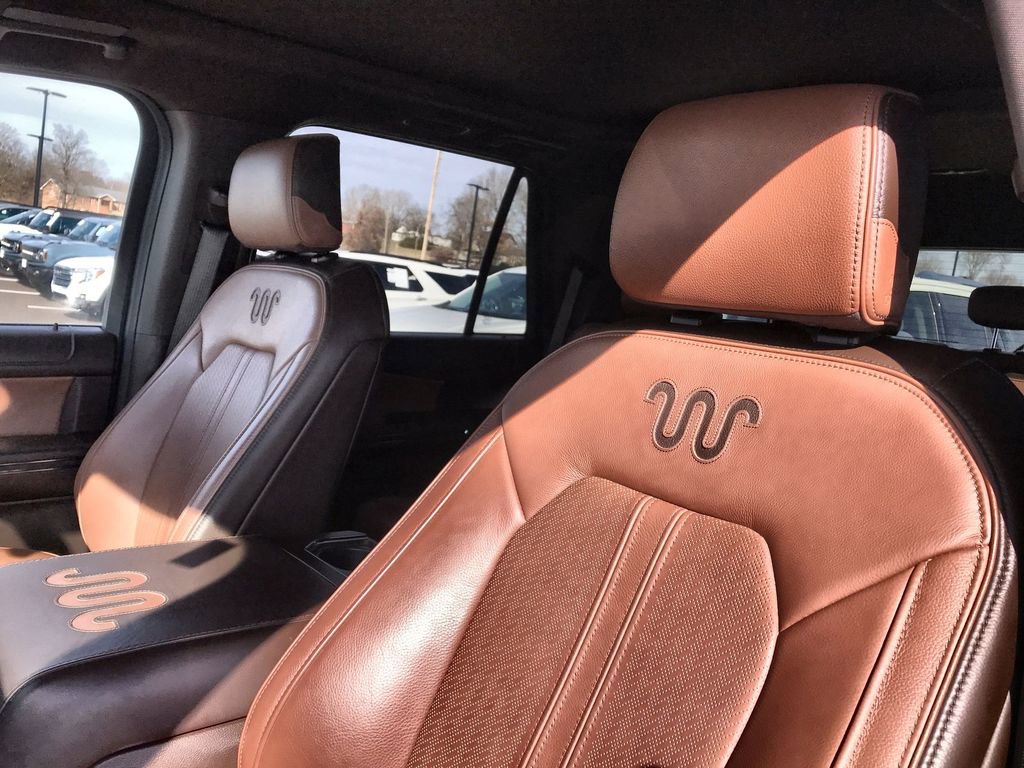 Used 2022 Ford Expedition King Ranch image 11