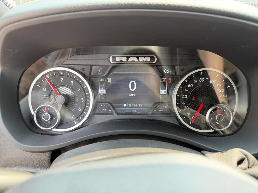 New 2026 RAM 2500 Big Horn AWD/4WD image 27