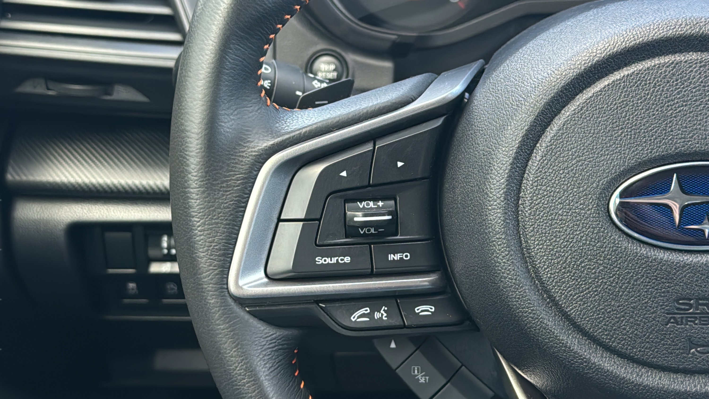 Used 2022 Subaru Crosstrek 2.0i Premium w/ Popular Package #2 image 11