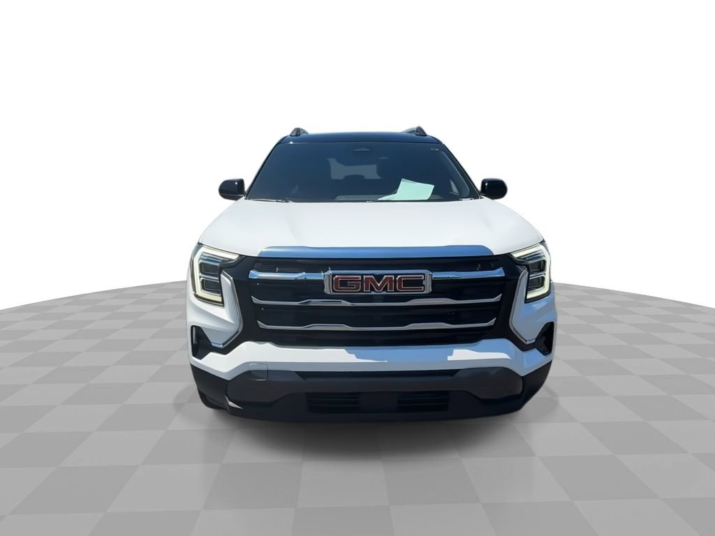Used 2025 GMC Terrain Elevation w/ Elevation Premium Package AWD/4WD image 3