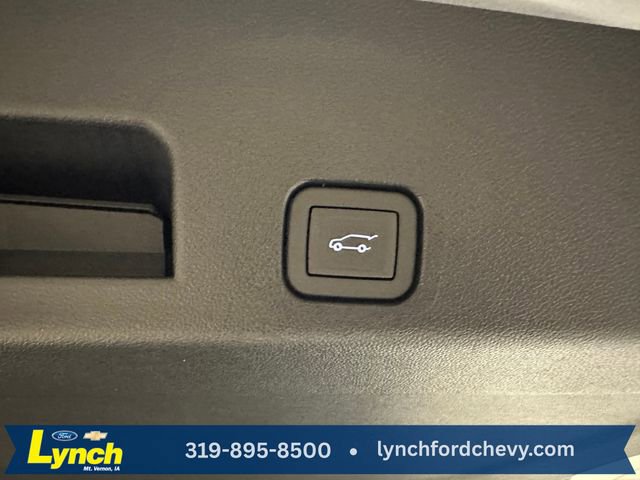 New 2026 Chevrolet Traverse LT w/ Driver Confidence Package image 17