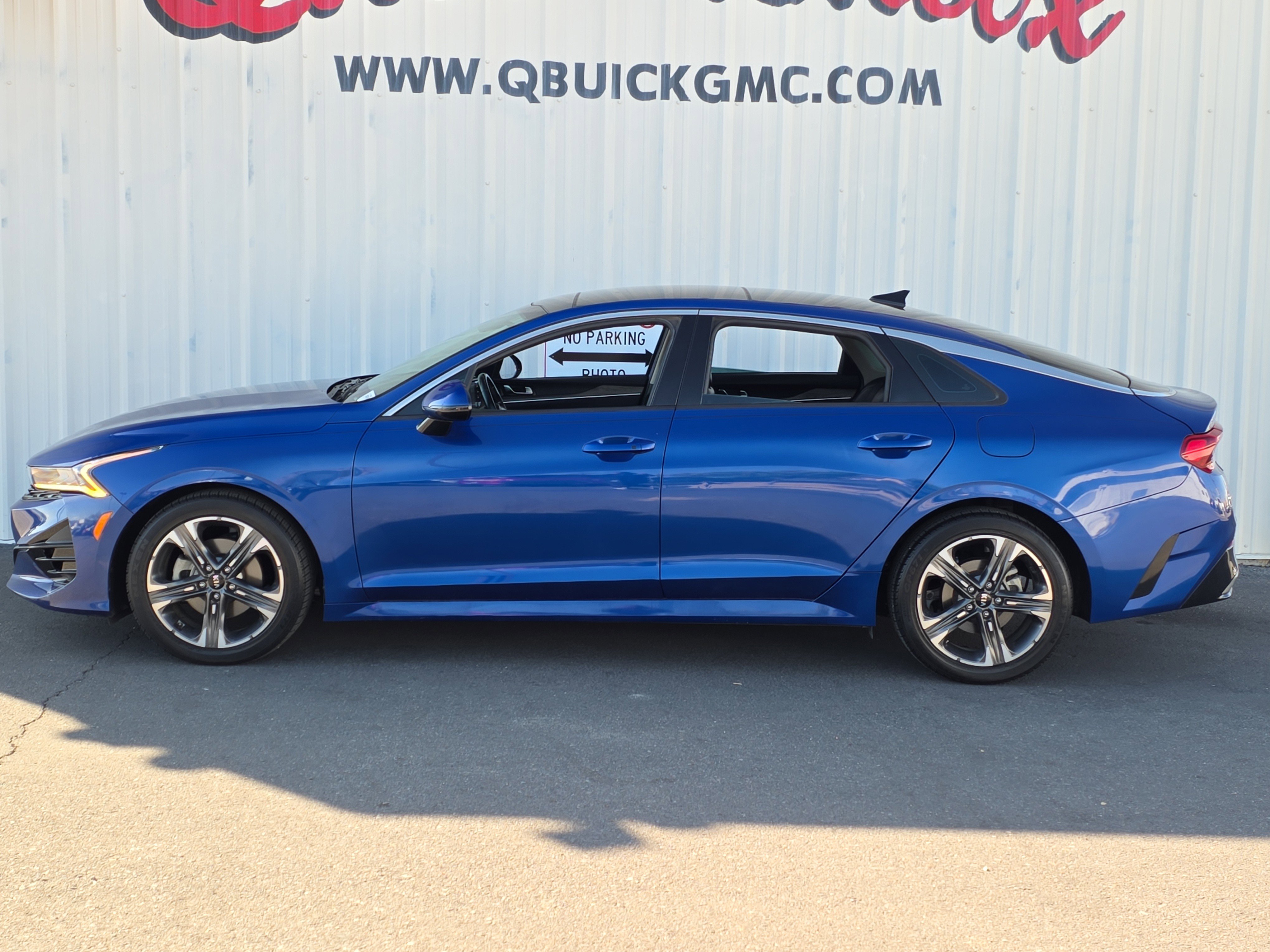 Used 2021 Kia K5 EX image 4