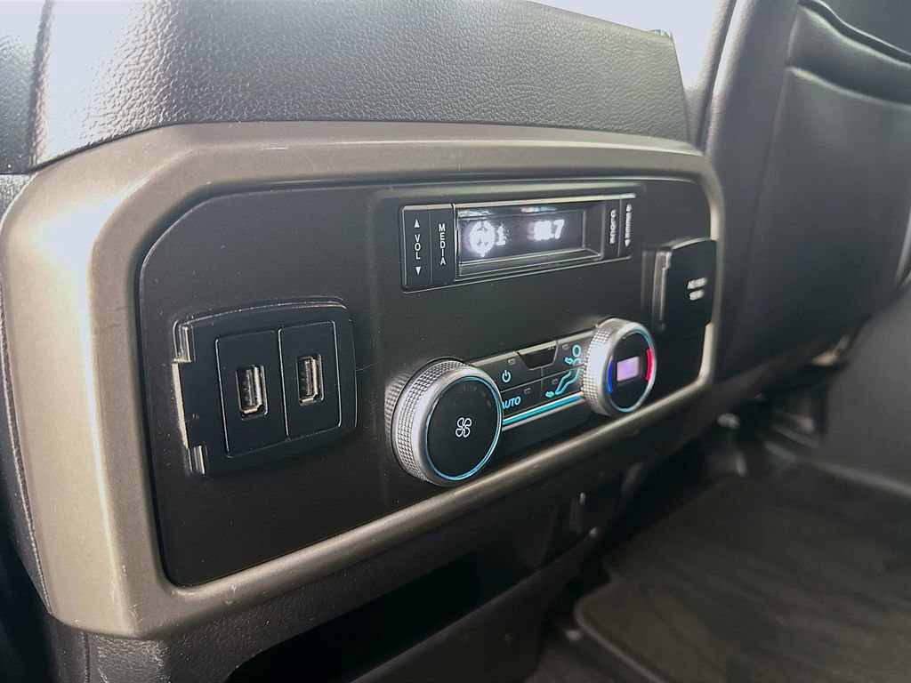 Used 2019 Ford Expedition Max XLT w/ Equipment Group 202A AWD/4WD image 29