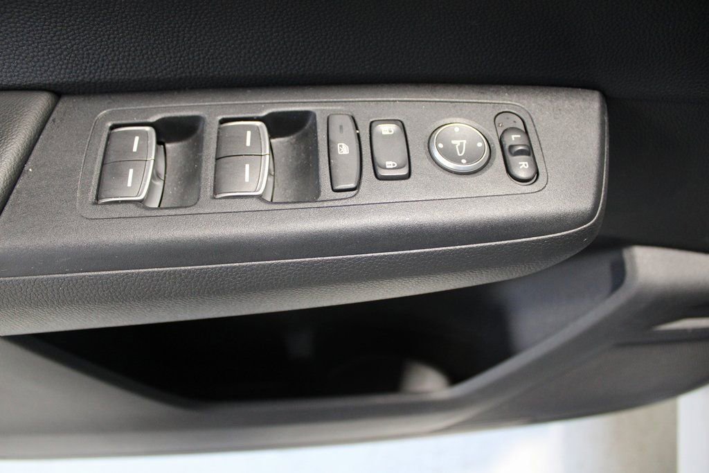 Used 2025 Honda CR-V Sport Touring image 11