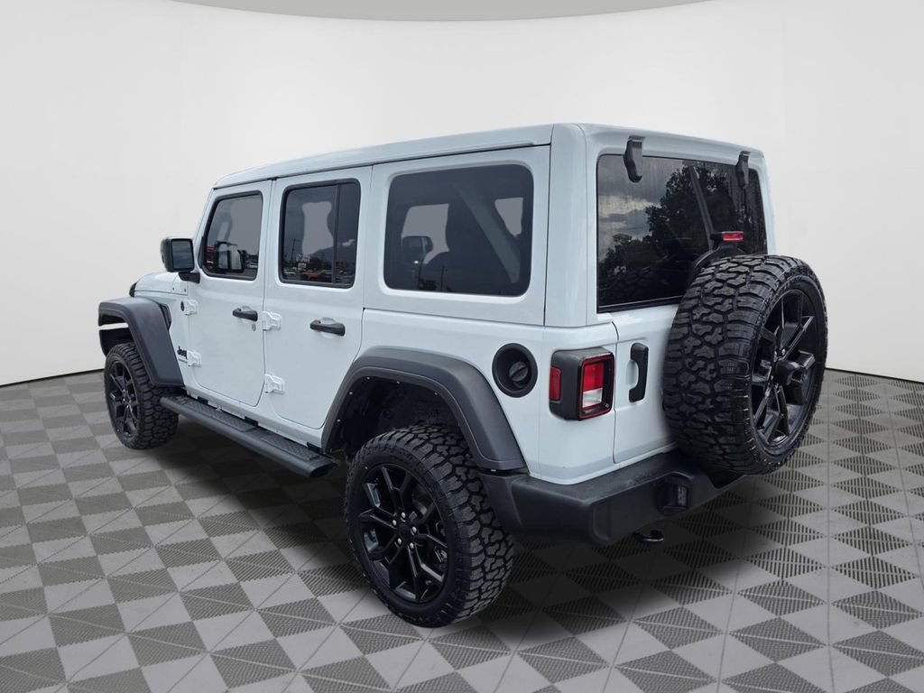 Used 2024 Jeep Wrangler Unlimited Sport AWD/4WD image 11
