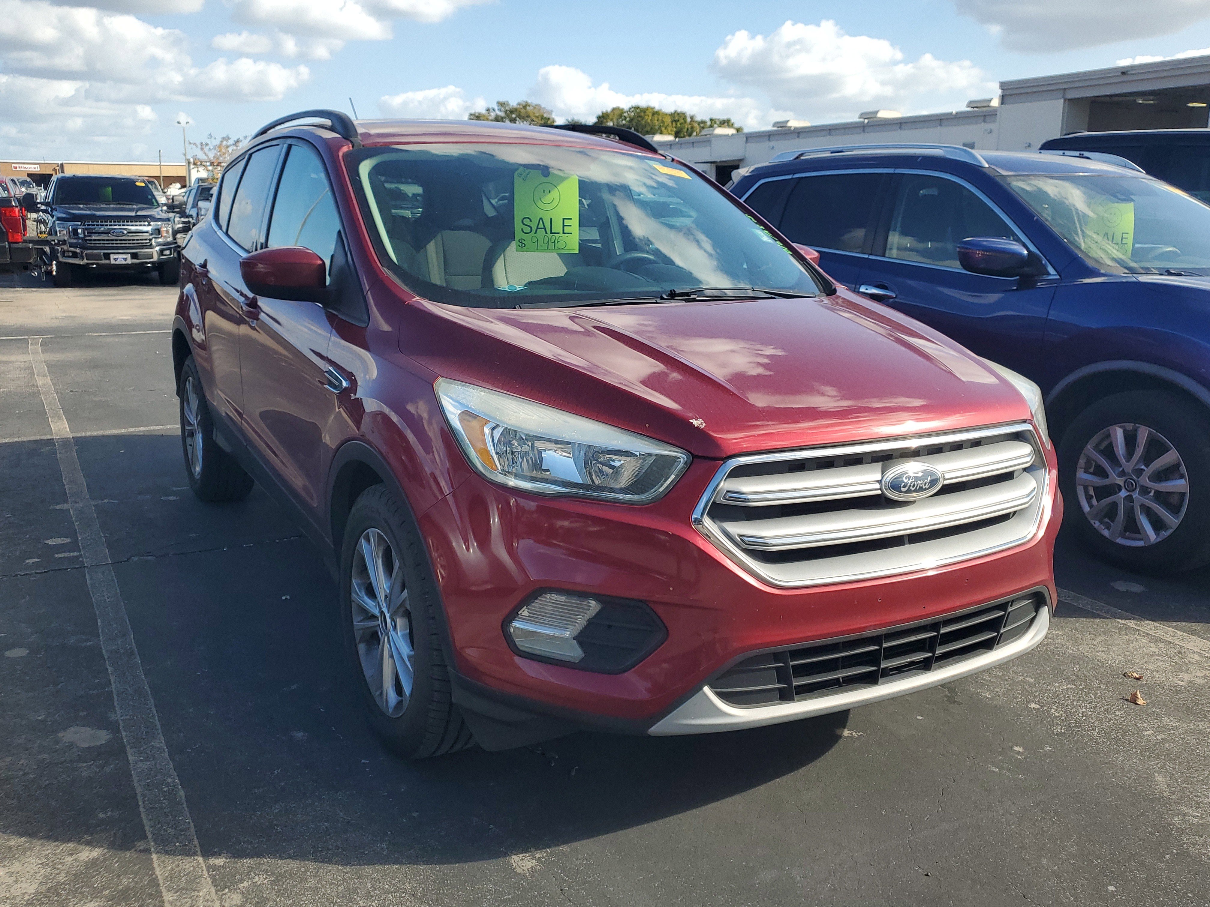 Used 2017 Ford Escape SE image 6