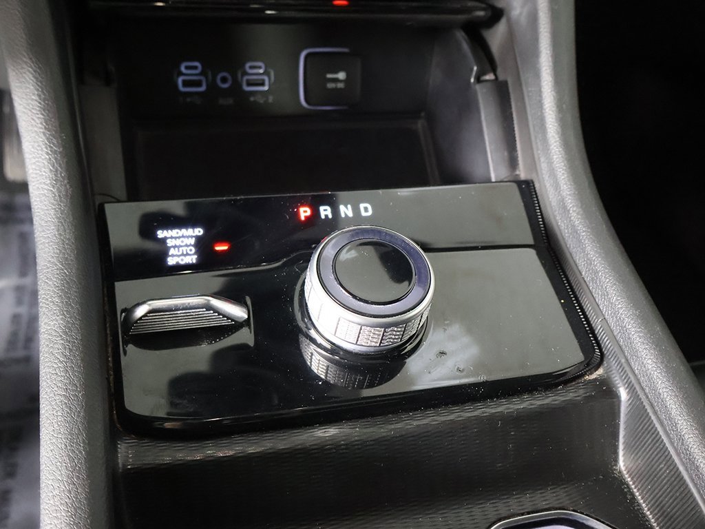 Used 2024 Jeep Grand Cherokee L Limited w/ Luxury Tech Group II image 55