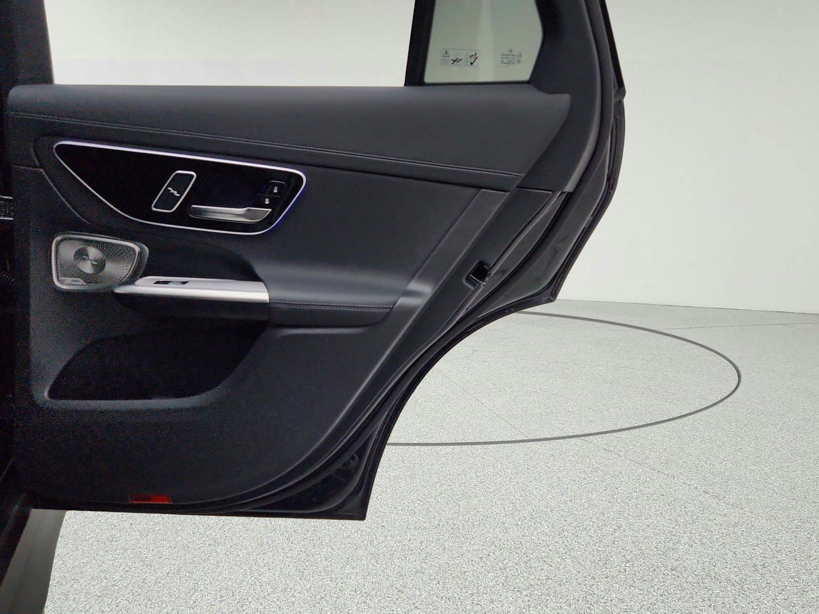 Certified 2024 Mercedes-Benz GLC 300 4MATIC image 28