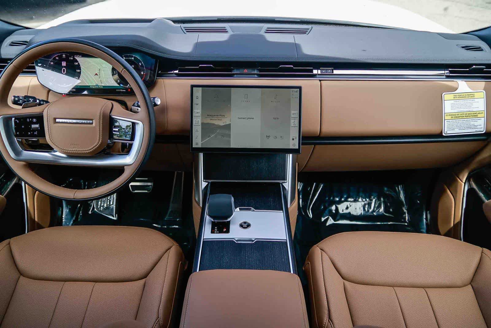 New 2026 Land Rover Range Rover SE image 12