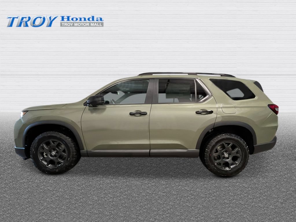 New 2026 Honda Pilot TrailSport image 2