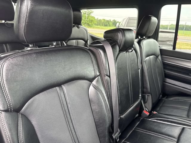 Used 2024 Jeep Wagoneer Series II AWD/4WD image 36