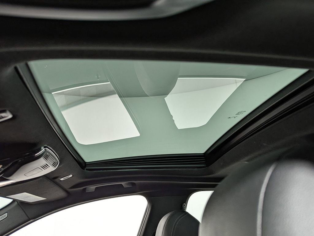 Used 2021 BMW 530i xDrive w/ Convenience Package image 13