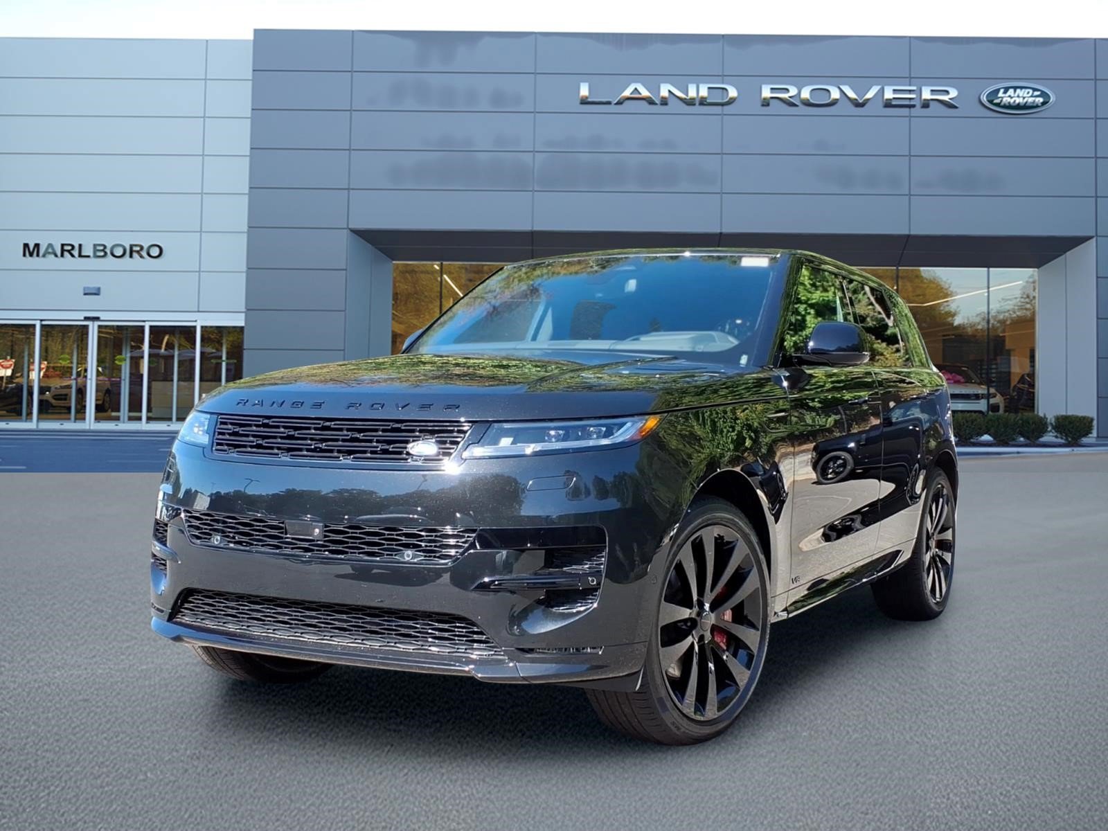 New 2027 Land Rover Range Rover Sport Dynamic SE AWD/4WD image 1