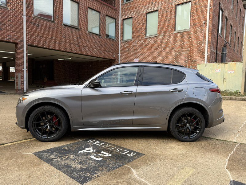 Used 2020 Alfa Romeo Stelvio Ti Sport w/ Quick Order Package 22S Sport image 8
