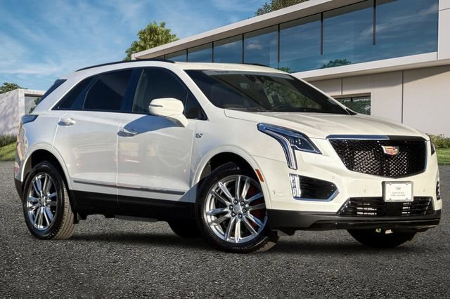 Certified 2025 Cadillac XT5 Sportv w/ Technology Package