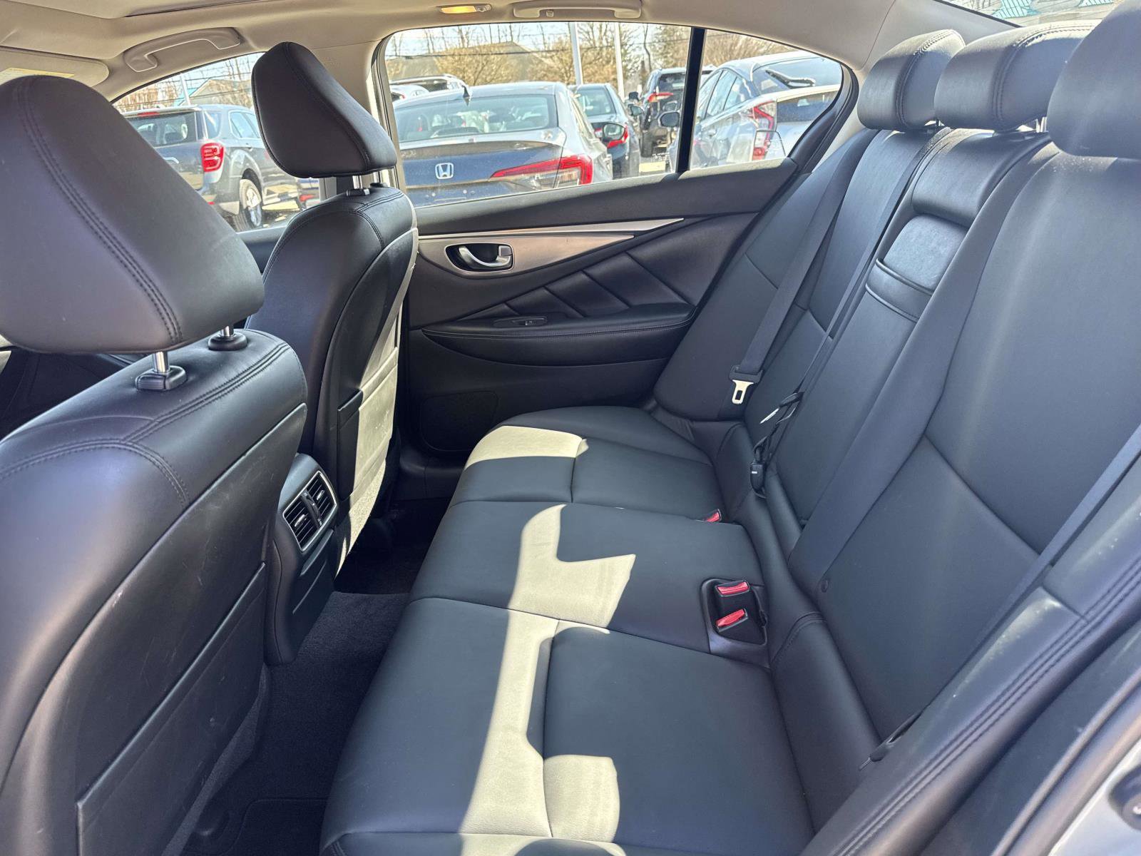 Used 2017 INFINITI Q50 Signature Edition w/ Cargo Package (L95) image 9