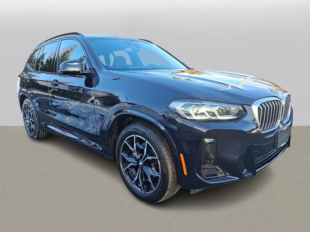 Certified 2024 BMW X3 xDrive30i w/ Premium Package image 3