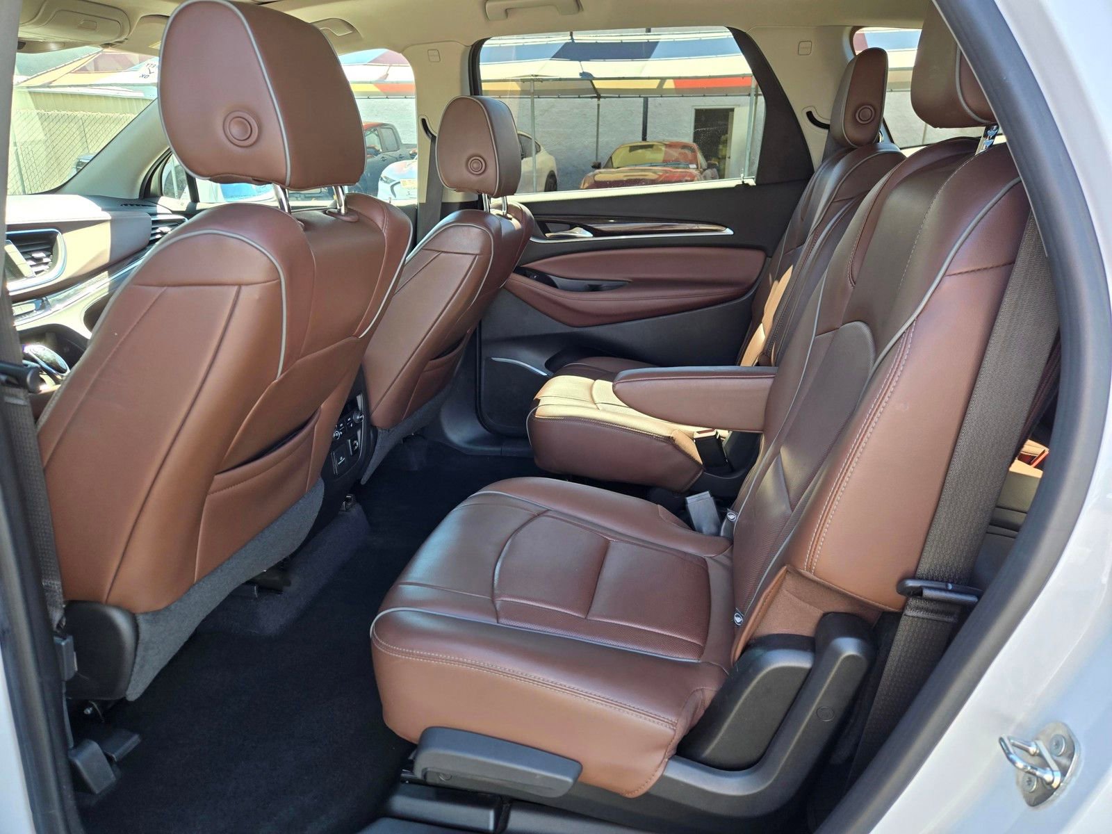 Used 2018 Buick Enclave Avenir w/ Avenir Technology Package image 10