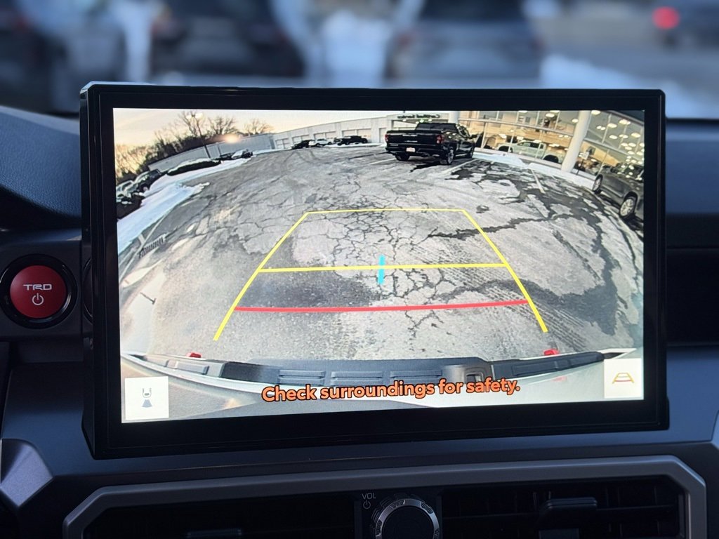 Used 2024 Toyota Tacoma TRD Off-Road image 19