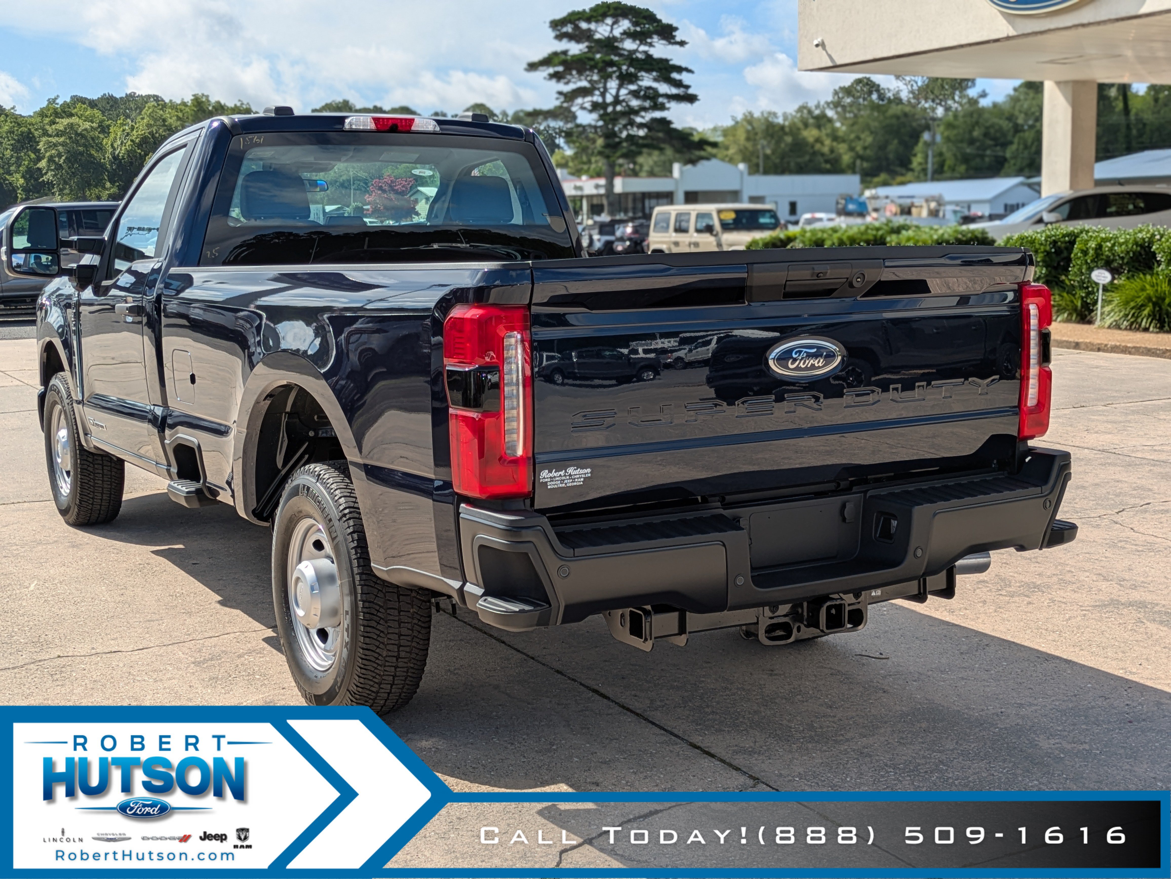 New 2025 Ford F350 XL w/ 360-Degree Camera Package RWD image 8