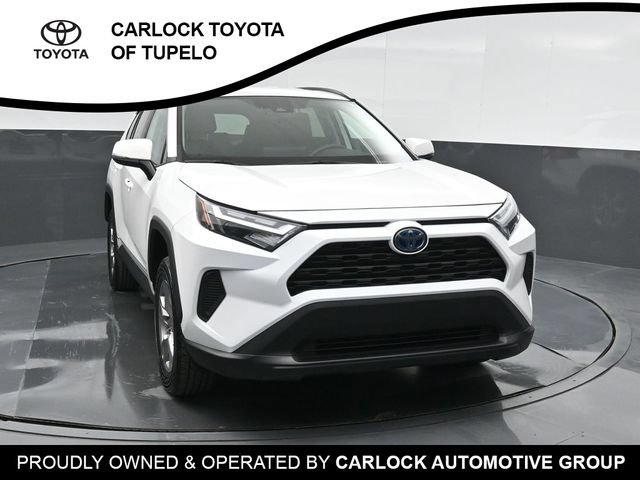 Used 2023 Toyota RAV4 XLE w/ XLE Grade Weather Package AWD/4WD image 7