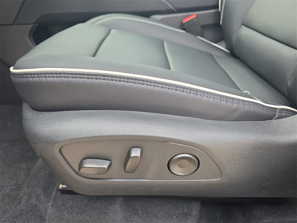 New 2026 GMC Acadia Denali image 30