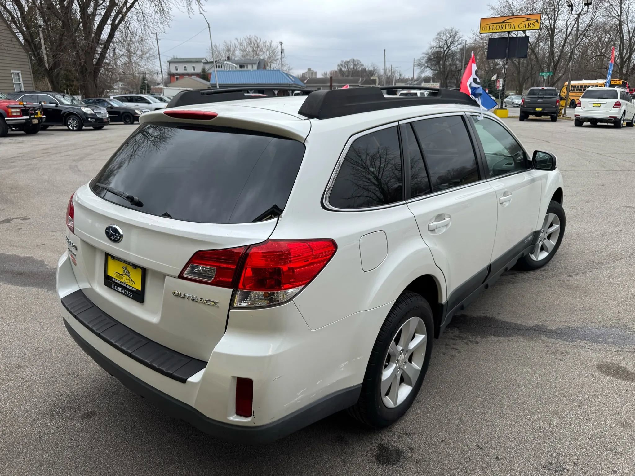 Used 2013 Subaru Outback 2.5i Premium image 8