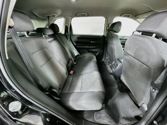 Used 2025 Honda CR-V LX image 25