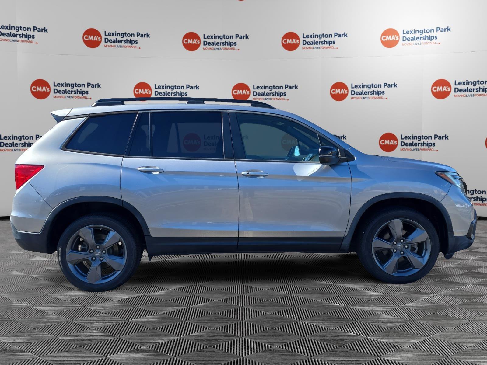 Used 2019 Honda Passport Touring image 8