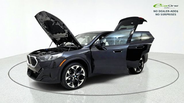 Used 2026 BMW X2 xDrive28i AWD/4WD image 14