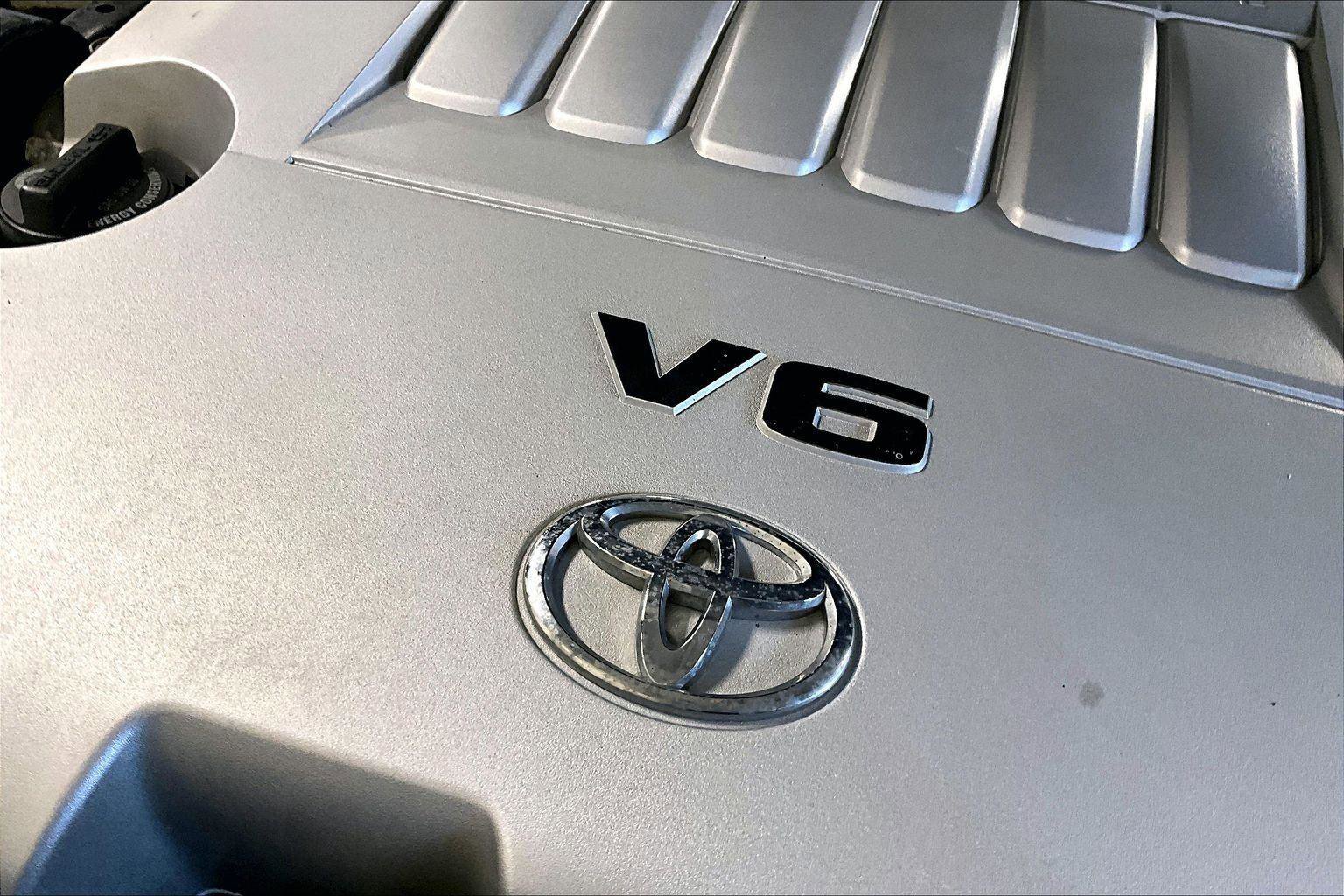 Used 2012 Toyota Avalon 4DR SDN image 34