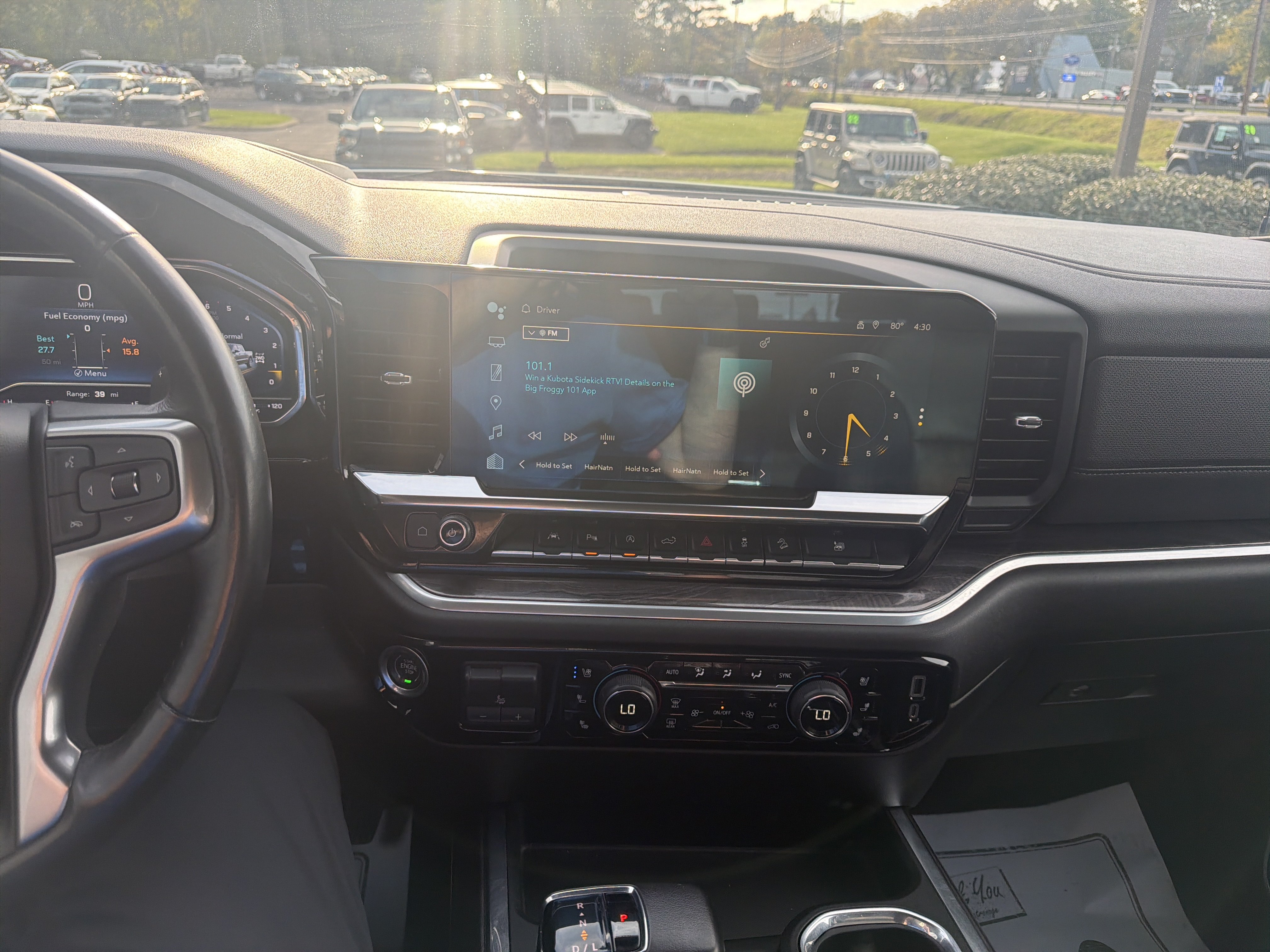 Used 2022 Chevrolet Silverado 1500 LTZ AWD/4WD image 24