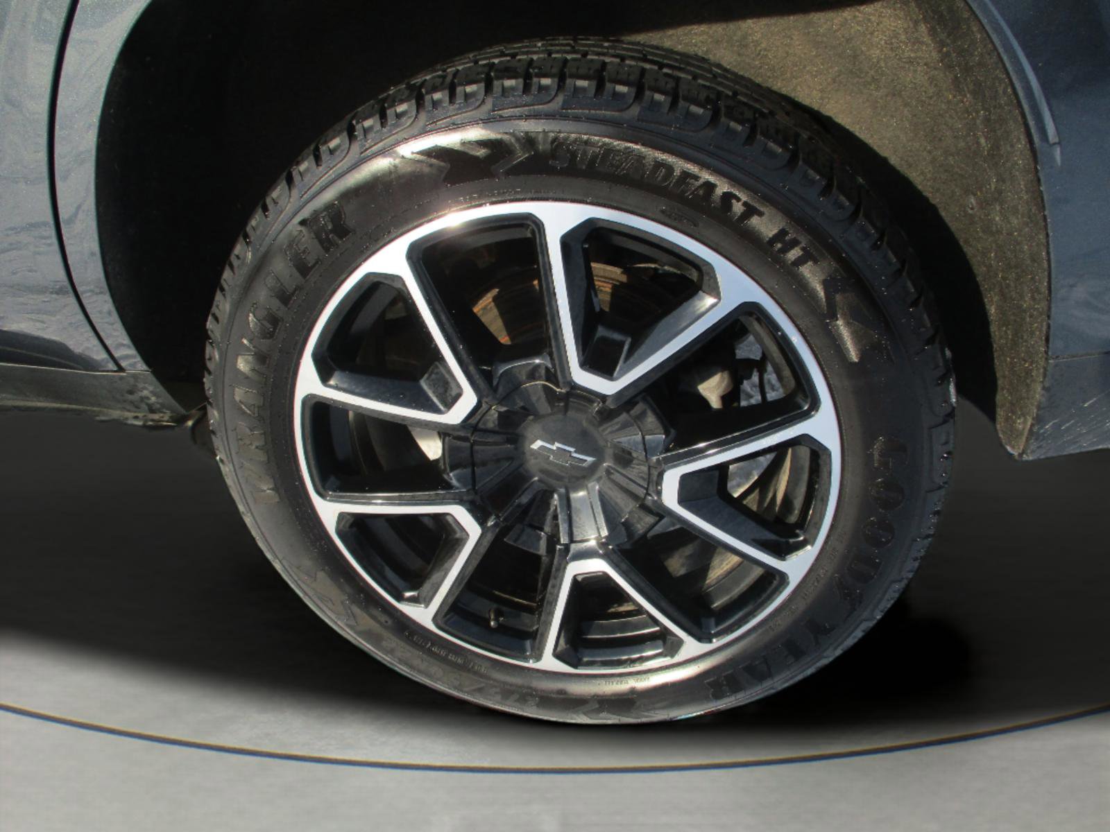Used 2021 Chevrolet Tahoe RST AWD/4WD image 35