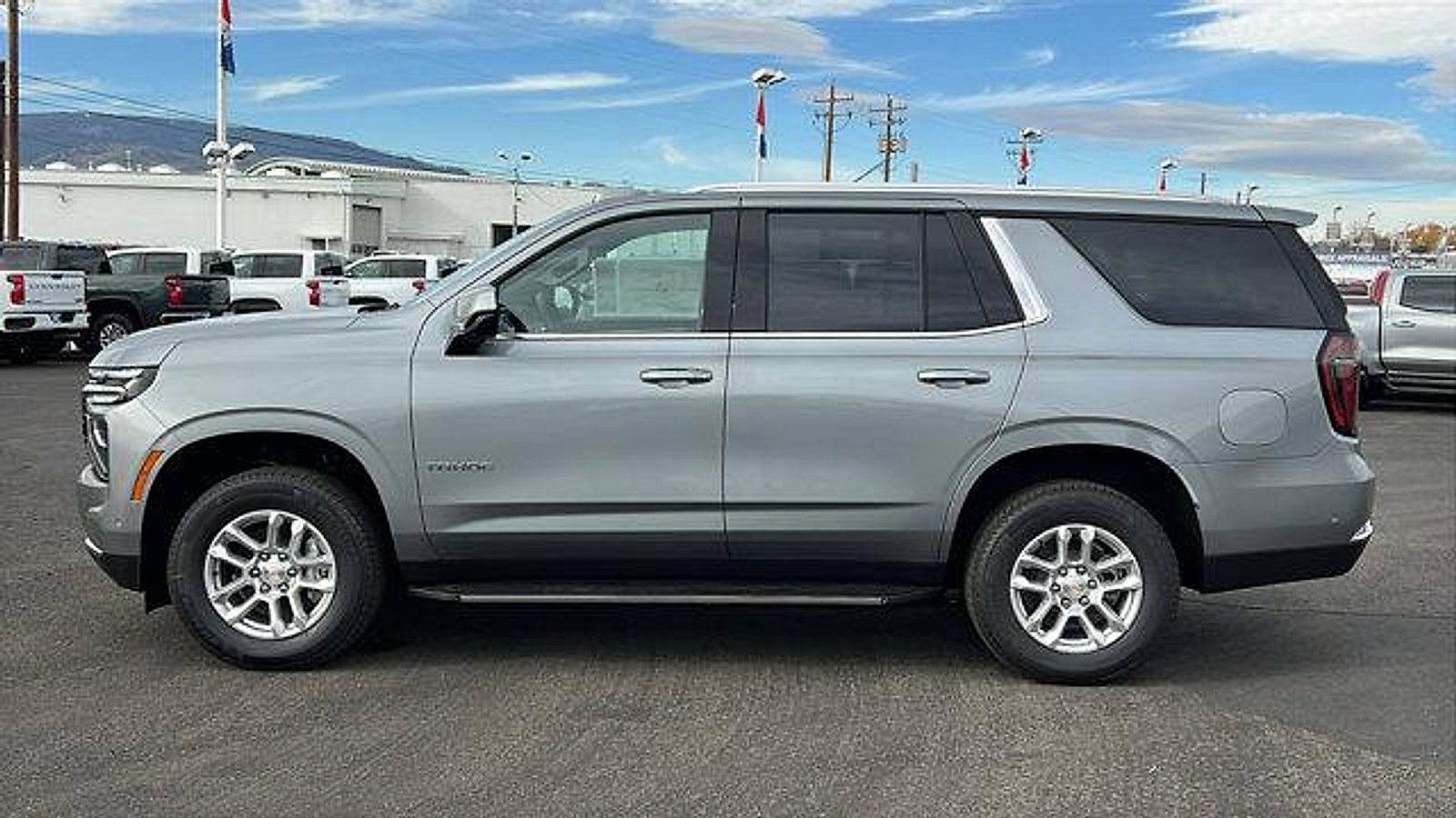 New 2026 Chevrolet Tahoe LS w/ LPO, Get Active Package image 8