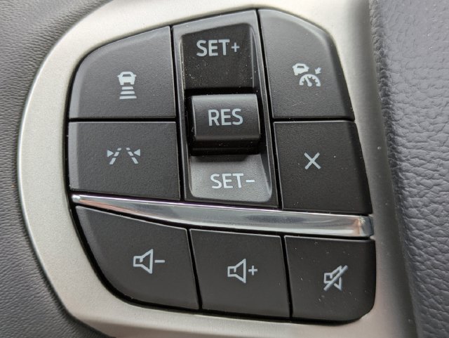 New 2026 Ford Explorer Active w/ Active Comfort Package RWD image 25