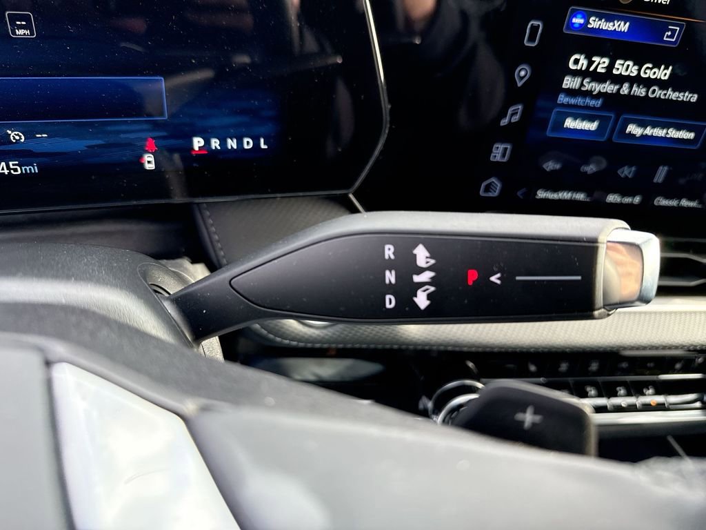 Used 2025 Chevrolet Equinox LT image 17