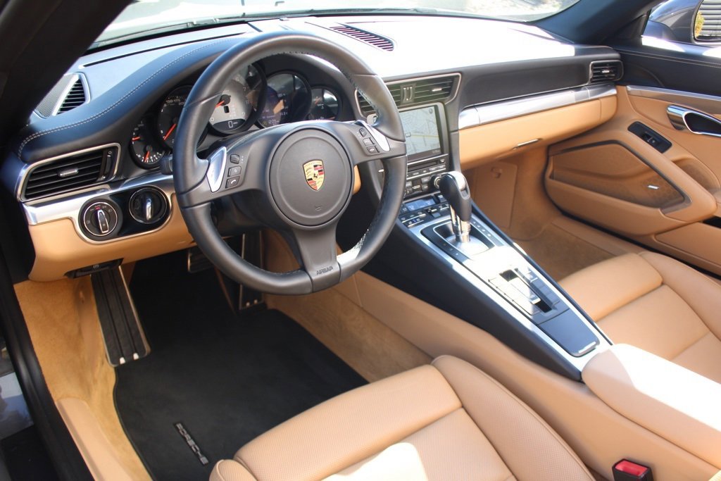 Used 2016 Porsche 911 Carrera S image 4