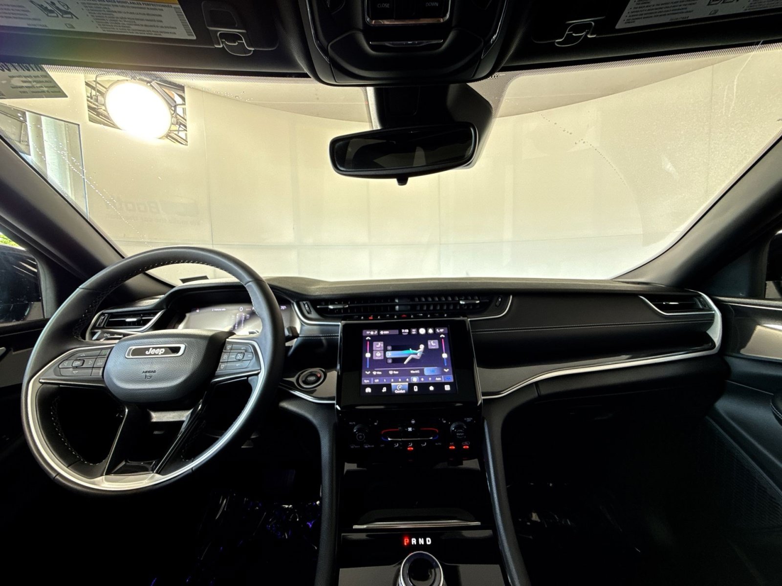 Used 2023 Jeep Grand Cherokee Altitude AWD/4WD image 22