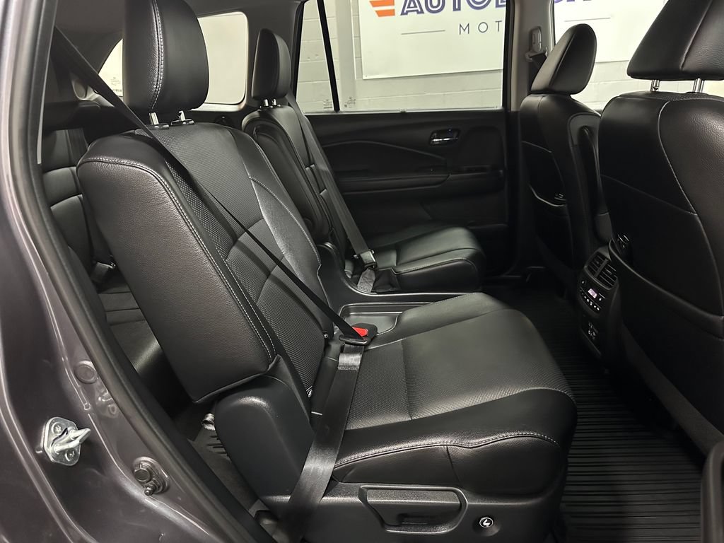 Used 2022 Honda Pilot Elite image 21