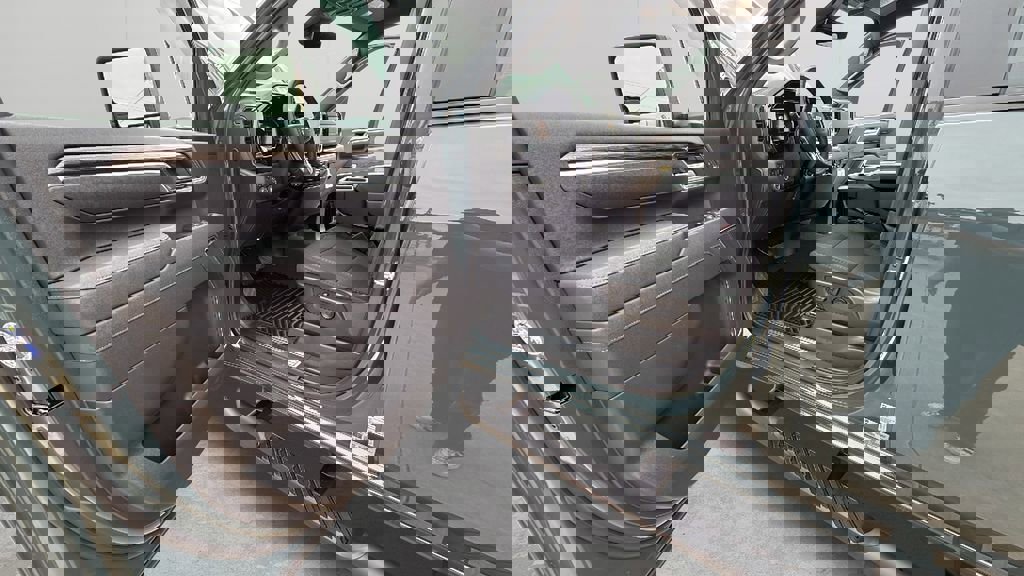 New 2026 Chevrolet Silverado 2500 LT w/ Convenience Package image 40