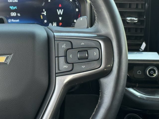 Used 2025 Chevrolet Silverado 1500 High Country AWD/4WD image 16