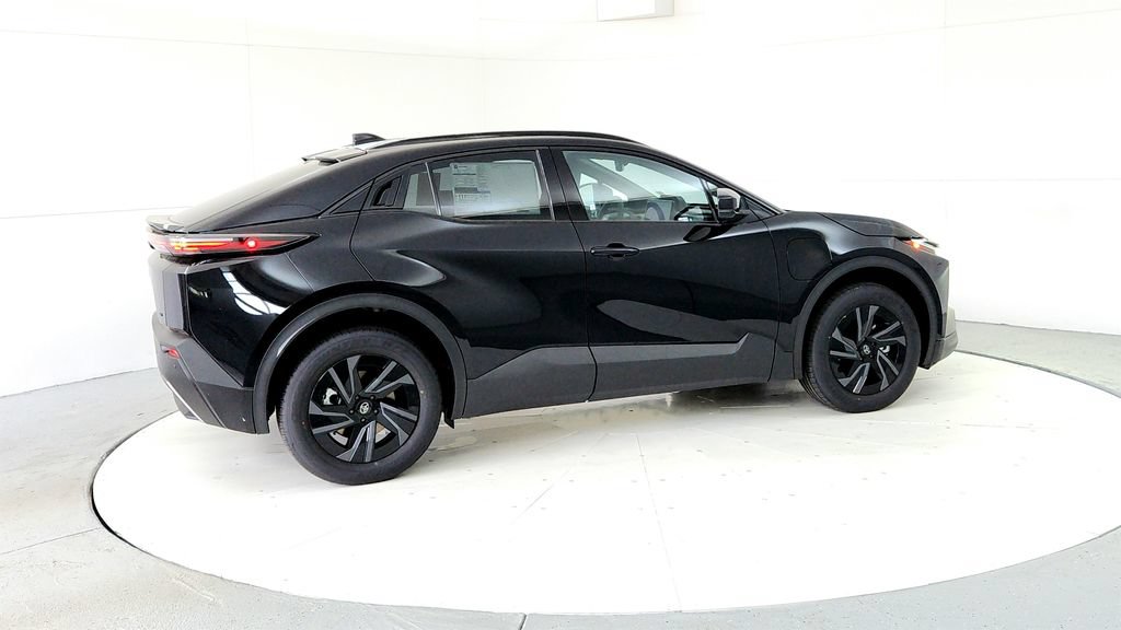 New 2026 Toyota C-HR AWD/4WD image 6