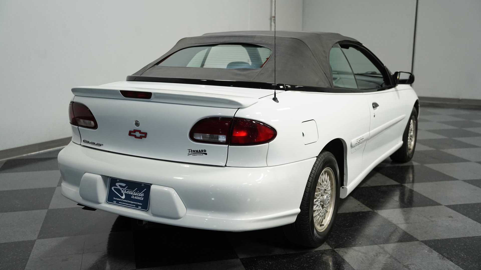 Used 1999 Chevrolet Cavalier Z24 image 10