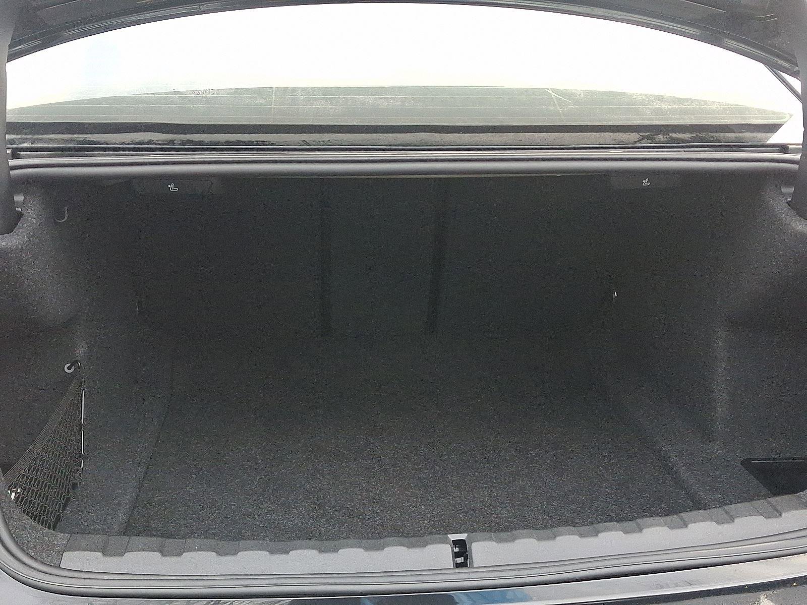 Used 2025 BMW 330i xDrive Sedan image 29