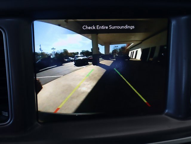 Used 2020 Dodge Charger GT image 31