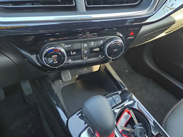 Used 2024 Chevrolet Trax RS w/ Driver Confidence Package image 20