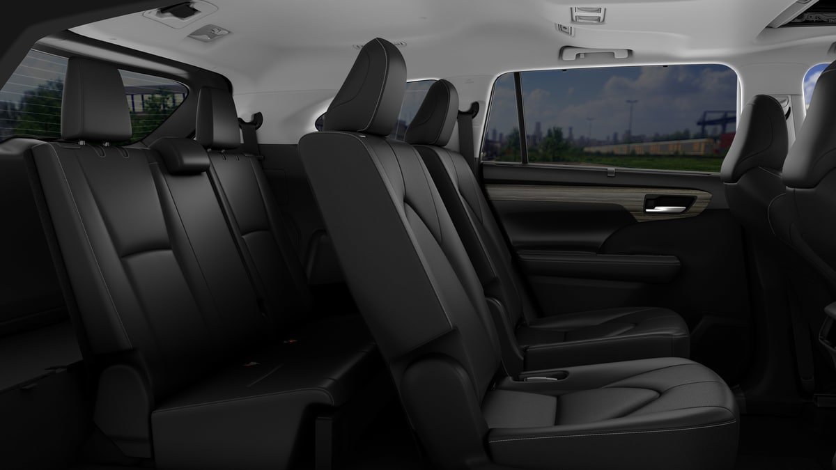 New 2026 Toyota Highlander Limited AWD/4WD image 21