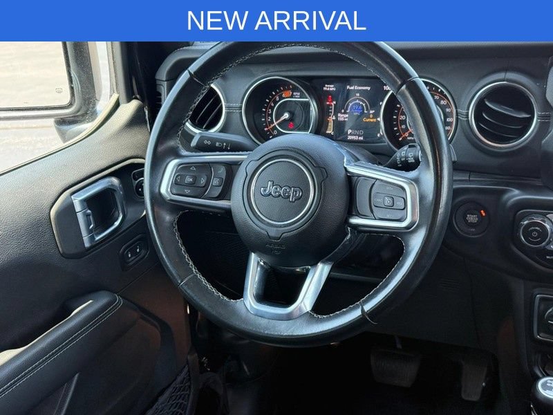 Used 2022 Jeep Wrangler Unlimited Sahara AWD/4WD image 13