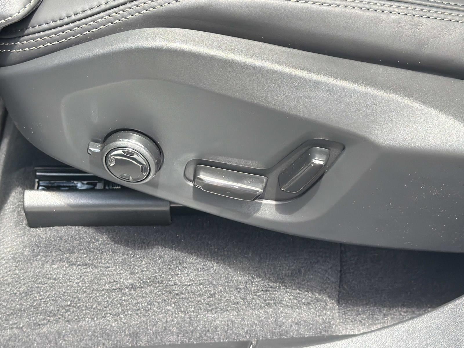New 2026 Volvo XC90 B6 Ultra AWD/4WD image 14